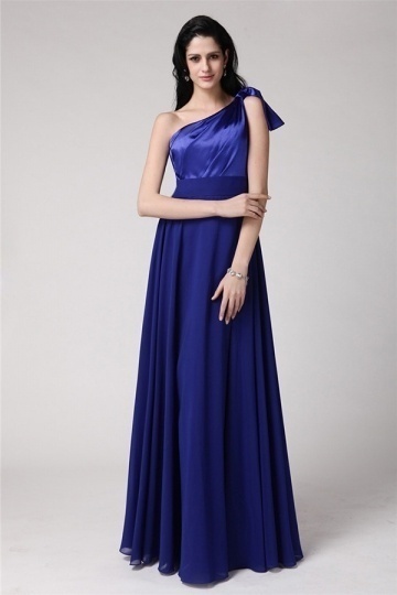 Robe de soirée à seul épaule en mousseline