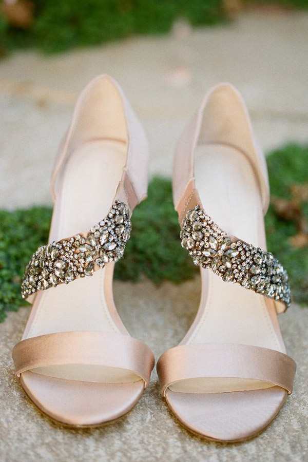 talons mariage et sandales pour femme enceinte