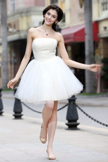 Mini robe de cocktail bustier Empire évasée en tulle robe evasée