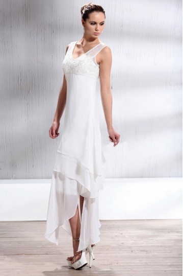 Robe de mariée plage  Colonne encolure en V jupe asymétrique 