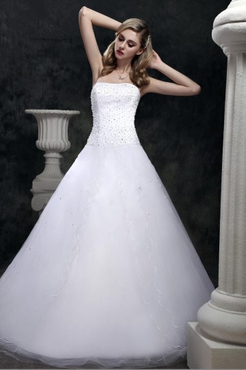 Robe de mariée princesse sans bretelle à traîne Court ornée de bijoux
