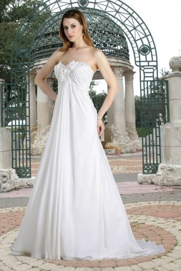 Robe de mariée empire mousseline pour femme enceinte