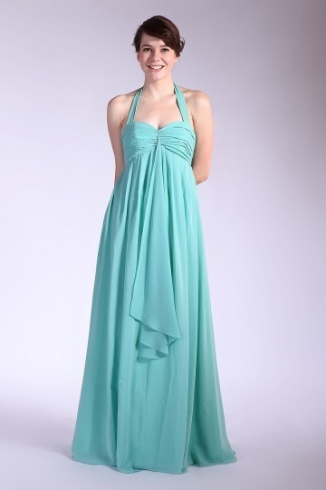 1 Bal : Vous avez la chance de porter une robe de bal Halter longue !