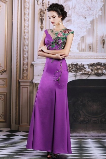 55b5f4e9b2711 La robe de soirée imprimante procédée des saisons
