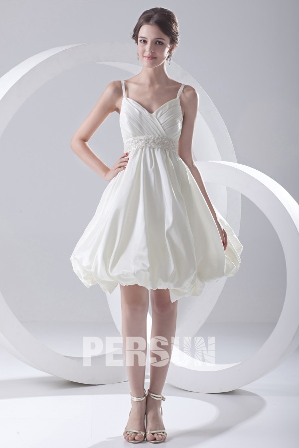 Robe de mariée courte bretelle fine Empire à jupe bouffante